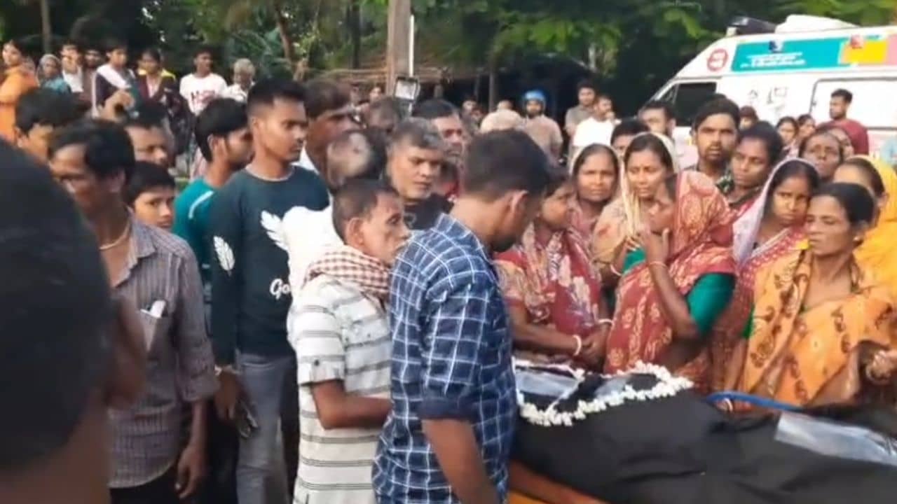 Nandigram: ধর্ষণ করে মেরে দিয়েছে..., নার্সের অস্বাভাবিক মৃত্যুতে বিস্ফোরক অভিযোগ বাবার