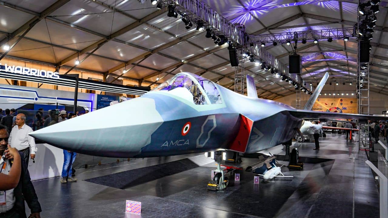 5th Generation Fighter Jet: ১৫ হাজার কোটির AMCA কর্মসূচি, হঠাৎ সেখানে ঢুকল বেসরকারি সংস্থা?