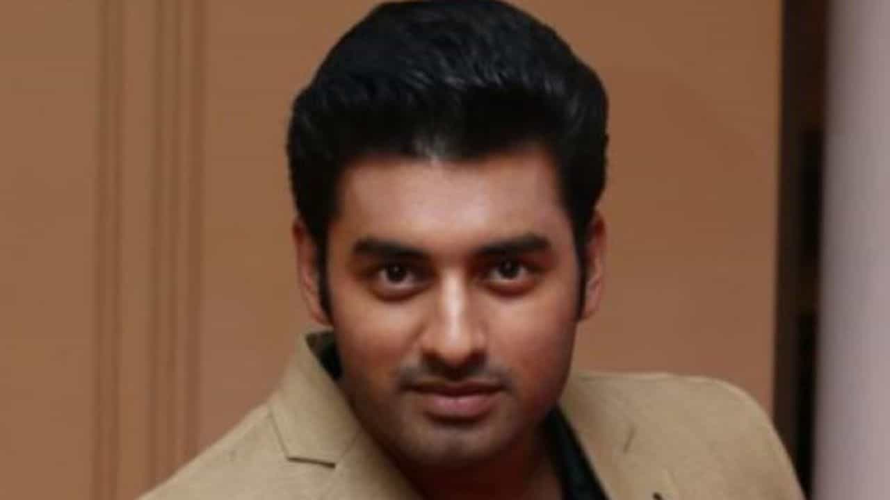 Ankush Hazra: বেআইনি সংস্থা থেকে কত টাকা নিয়েছেন? অঙ্কুশকে দিল্লিতে তলব ED-র Ankush Hazra: বেআইনি সংস্থা থেকে কত টাকা নিয়েছেন? অঙ্কুশকে দিল্লিতে তলব ED-র