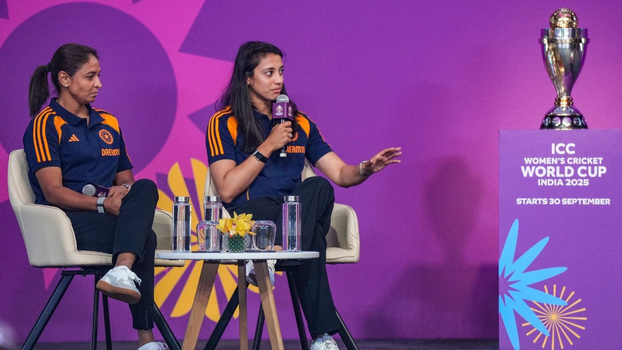 Zubeen Garg: বিশ্বকাপের উদ্বোধনে ৪০ মিনিটের অনুষ্ঠান, জুবিনের জন্য বিশেষ শ্রদ্ধা Zubeen Garg: বিশ্বকাপের উদ্বোধনে ৪০ মিনিটের অনুষ্ঠান, জুবিনের জন্য বিশেষ শ্রদ্ধা