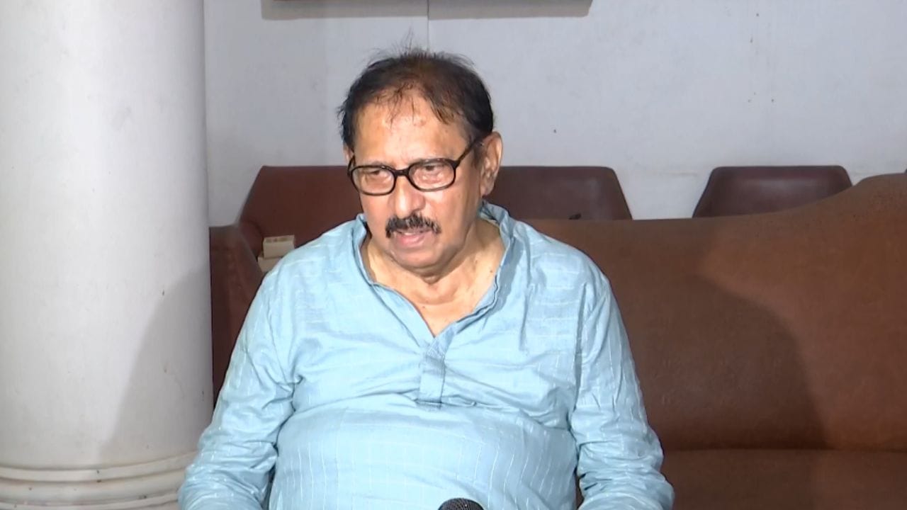 Speker Biman Banerjee: 'যা করেছি, আইন মেনে করেছি, আমি পক্ষপাতদুষ্ট নই', মুখ খুললেন স্পিকার Speker Biman Banerjee: 'যা করেছি, আইন মেনে করেছি, আমি পক্ষপাতদুষ্ট নই', মুখ খুললেন স্পিকার