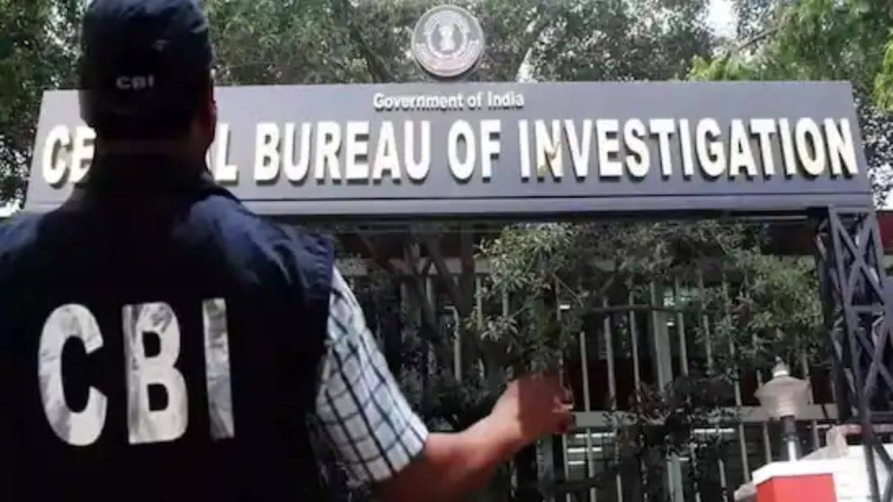 SSC Case: আদালতে প্রশান্তকে বিরূপ সাক্ষী বলল CBI