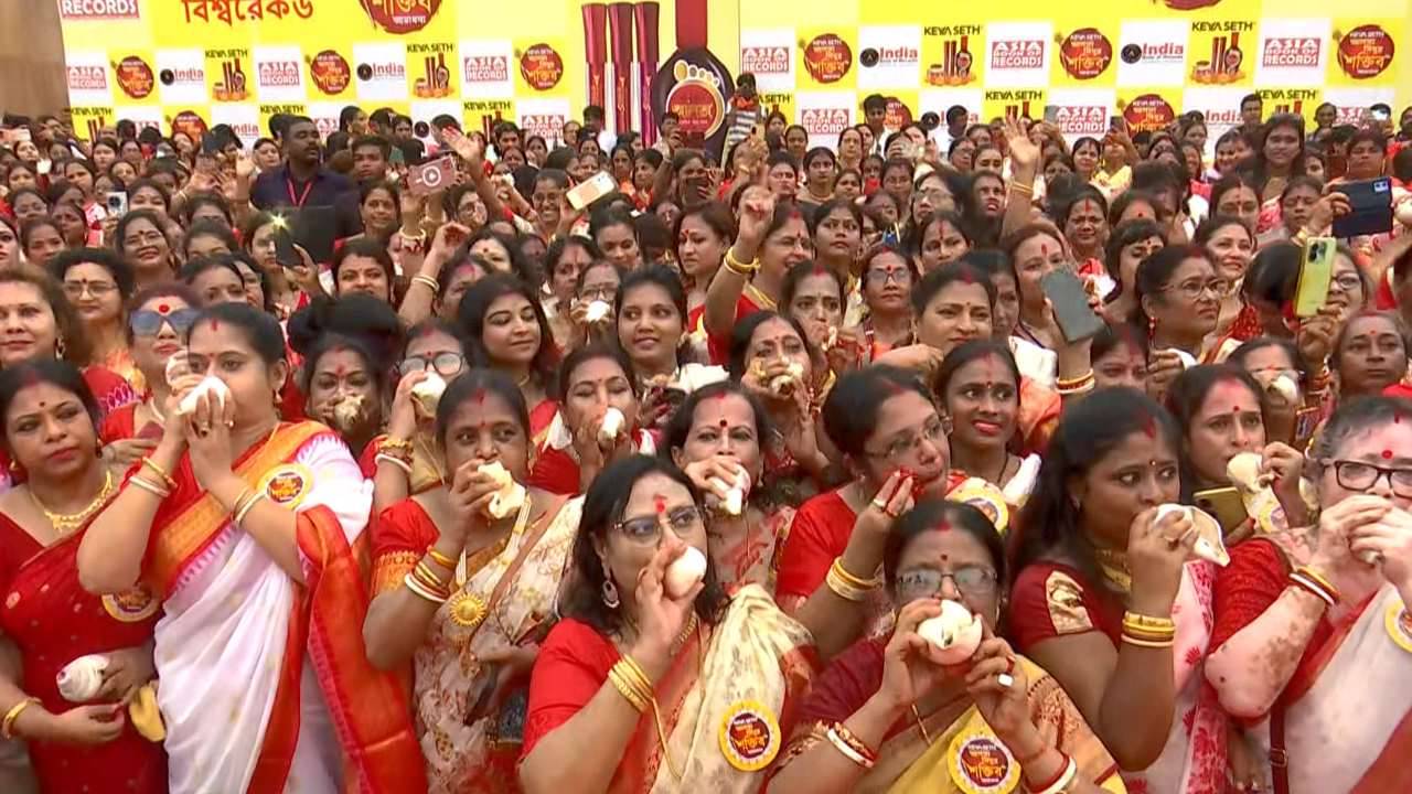 Deshpriyo Parks Puja: দেশপ্রিয় পার্কের পুজোয় ফের রেকর্ড! নাম উঠে গেল ইন্ডিয়া বুক অফ রেকর্ডে