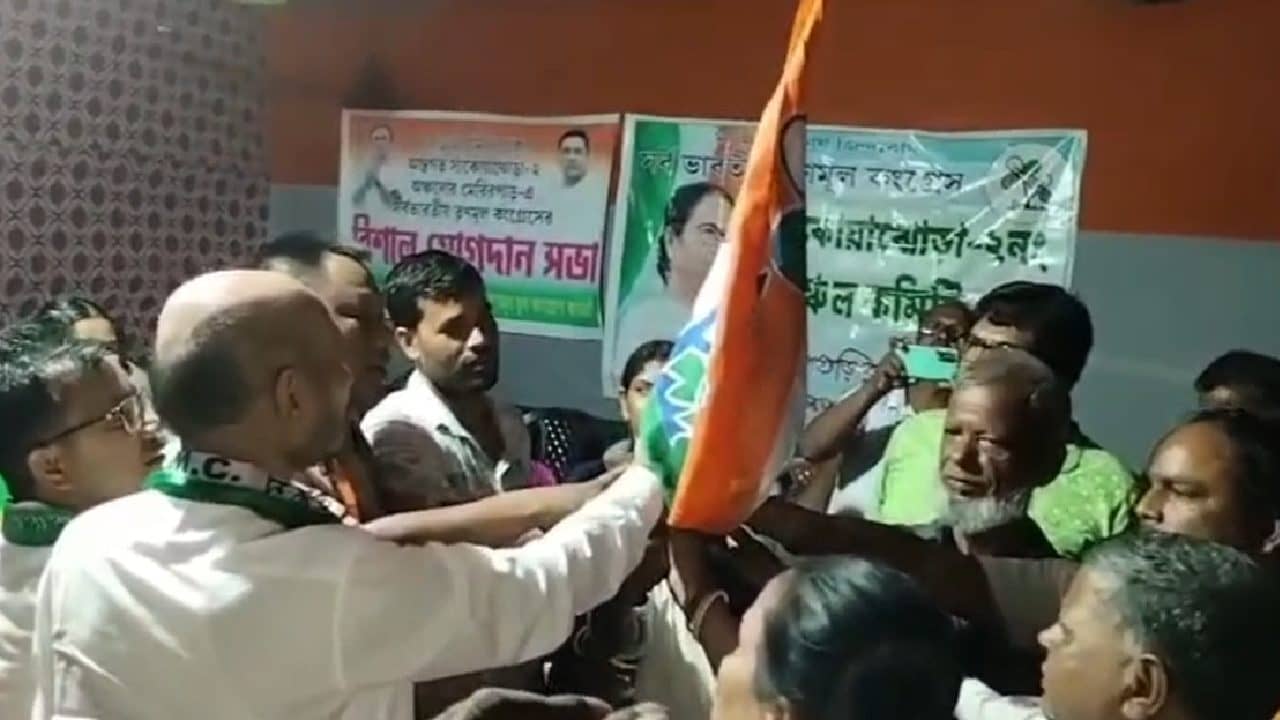 Trinamool Congress: ভোটের আগেই বড় খেলা তৃণমূলের! ধূপগুড়িতে ডাবল সেঞ্চুরি