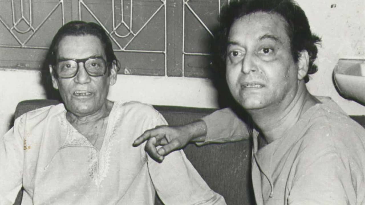 Soumitra Chatterjee: শ্যামল মিত্র ছেড়ে দিয়েছিলেন সৌমিত্রকে, সেদিন কী ঘটেছিল গায়ক ও নায়কের মধ্যে?