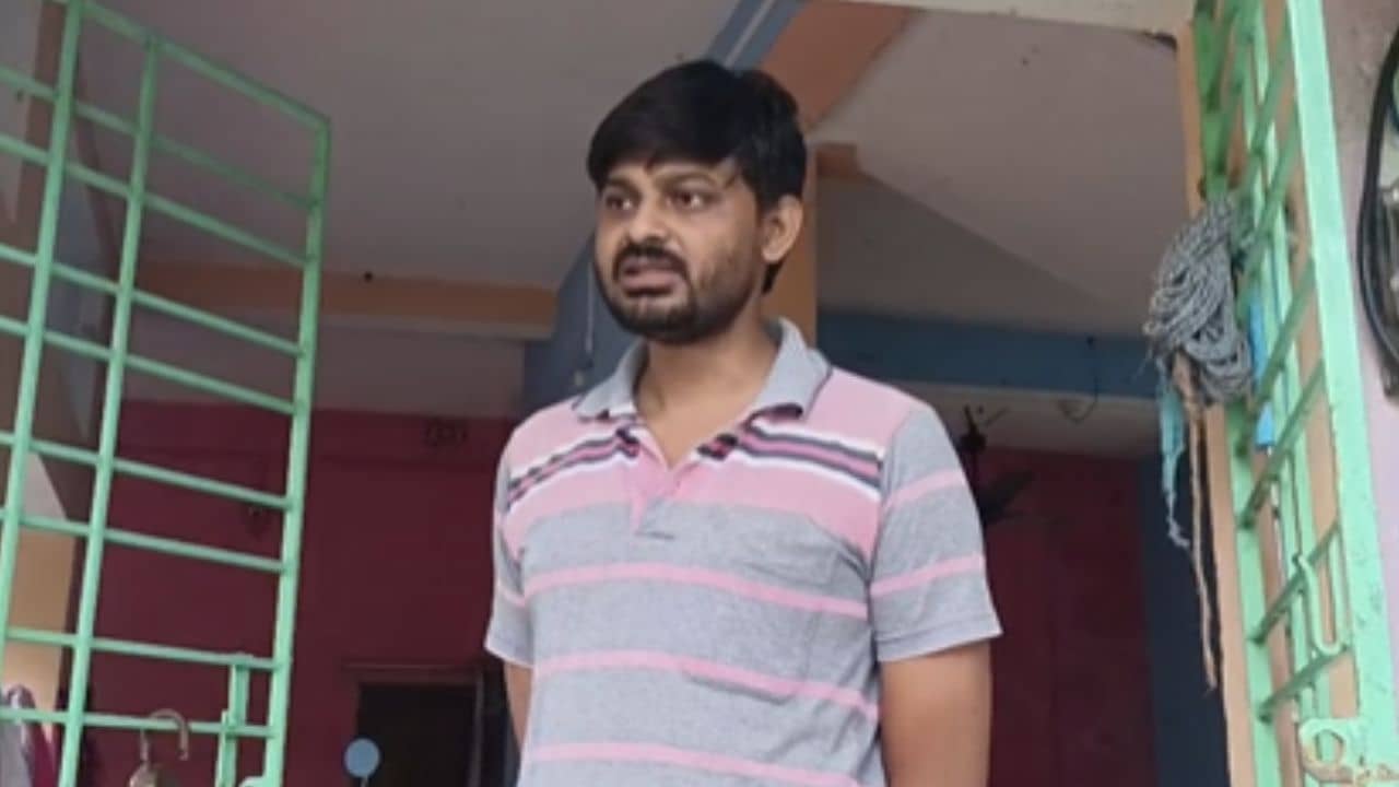 SSC Examination: এটা রাষ্ট্রীয় ষড়যন্ত্র, সরকারের দুর্নীতি ও বিচার ব্যবস্থার অবহেলা হয়েছে, ফের পরীক্ষায় বসার আগে বললেন হুমায়ুন