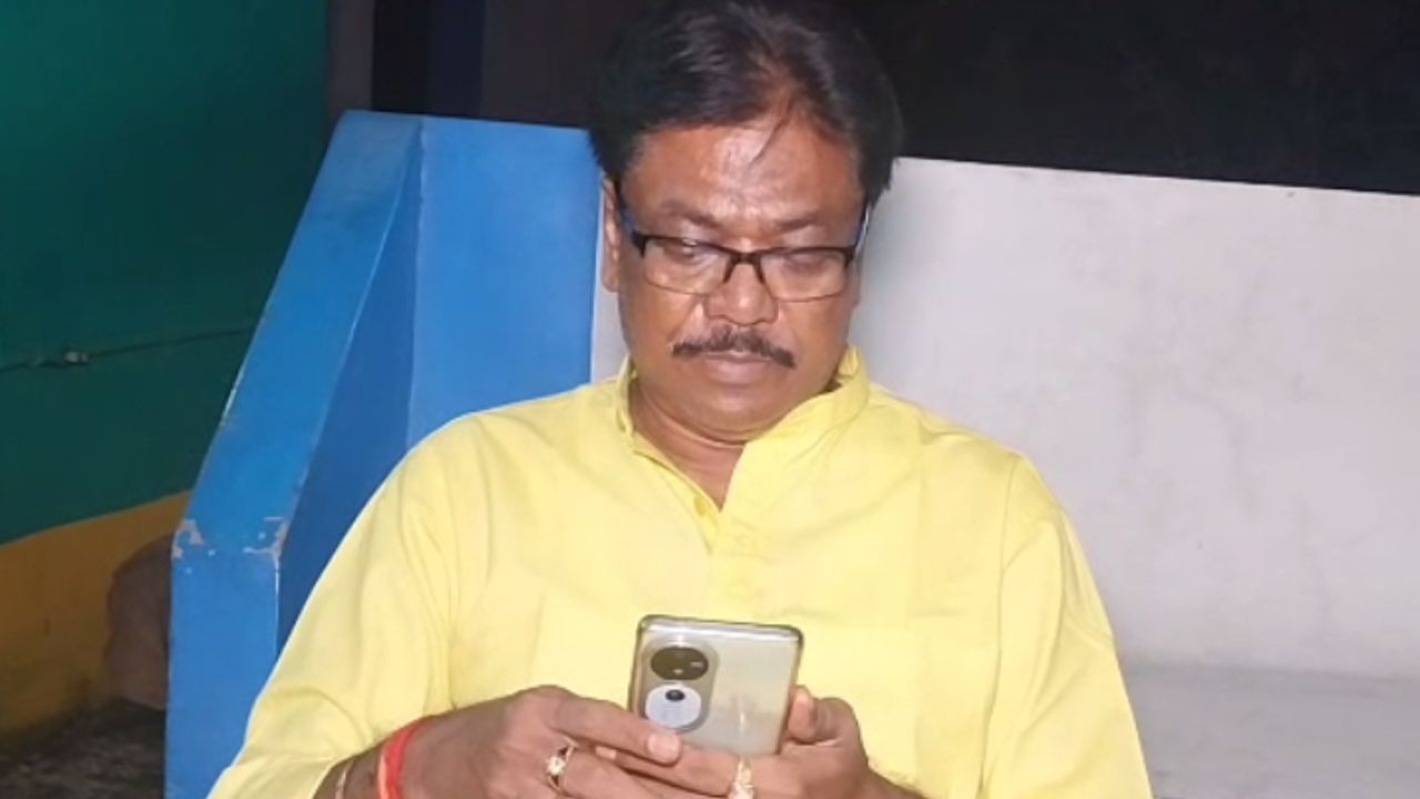 Howrah TMC: ‘প্রতিবাদ’, দলের পদ থেকে ইস্তফা দিলেন তৃণমূল বিধায়ক