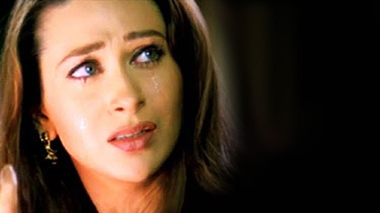 আচমকাই 'নিলামে' করিশ্মা, কিছু বোঝার আগেই ভয়ানক হয়ে ওঠে রাত আচমকাই 'নিলামে' করিশ্মা, কিছু বোঝার আগেই ভয়ানক হয়ে ওঠে রাত