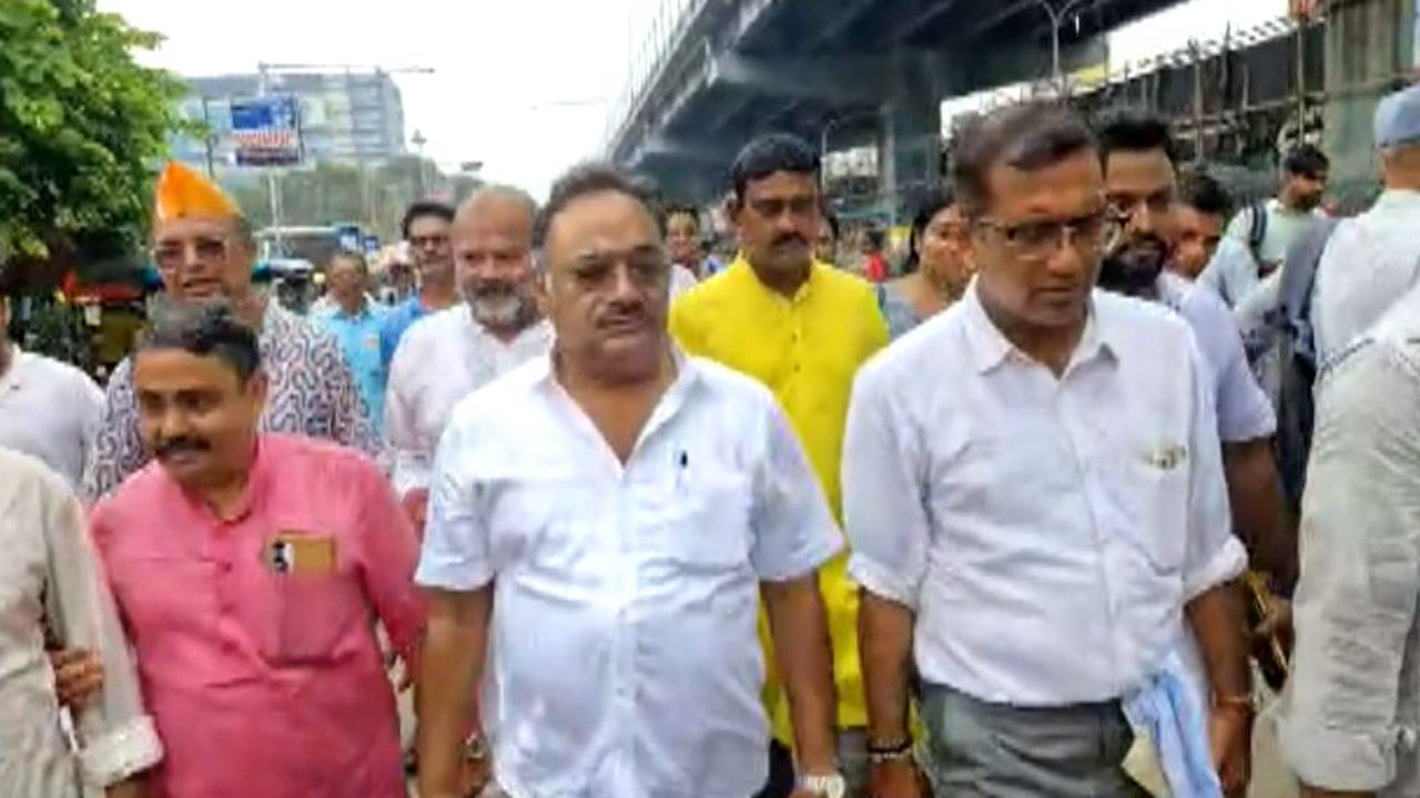 BJP on GST: দাম কমেছে কি না দেখতে বাজারে বেরলেন শমীক ভট্টাচার্য