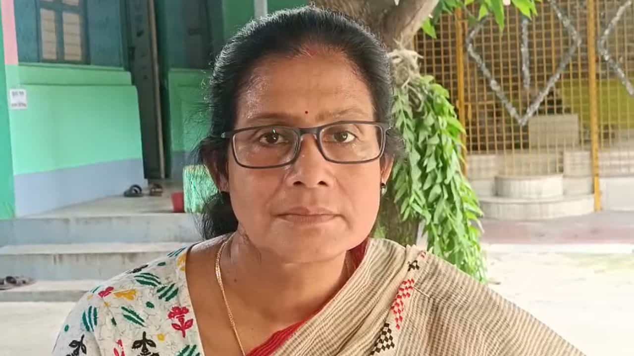Tainted List-SSC: অযোগ্য-তালিকায় মেয়ের নাম, 'তৃণমূল করি বলে হাইলাইট করা হচ্ছে', বললেন উপ পুরপ্রধান