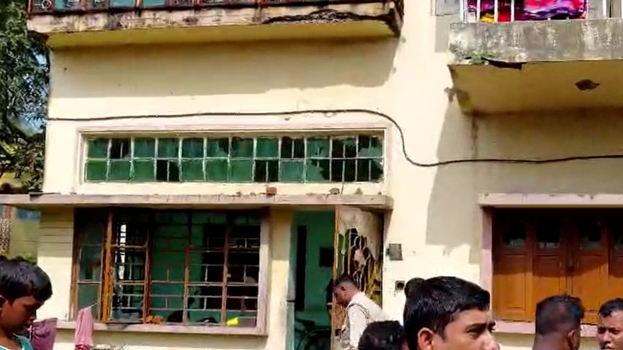 Petrol Pump: 'ওরাই খুন করে ঝুলিয়ে দিয়েছে', বান্ধবীর আত্মীয়দের বিরুদ্ধে বিস্ফোরক অভিযোগ