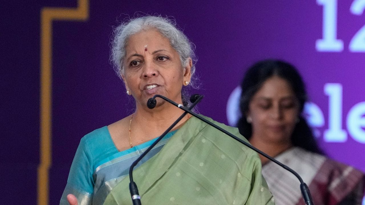 GST Council: GST-তে বড় পরিবর্তন, পুজোর আগে একধাক্কায় অনেক কমবে নিত্য প্রয়োজনীয় জিনিসের দাম GST Council: GST-তে বড় পরিবর্তন, পুজোর আগে একধাক্কায় অনেক কমবে নিত্য প্রয়োজনীয় জিনিসের দাম