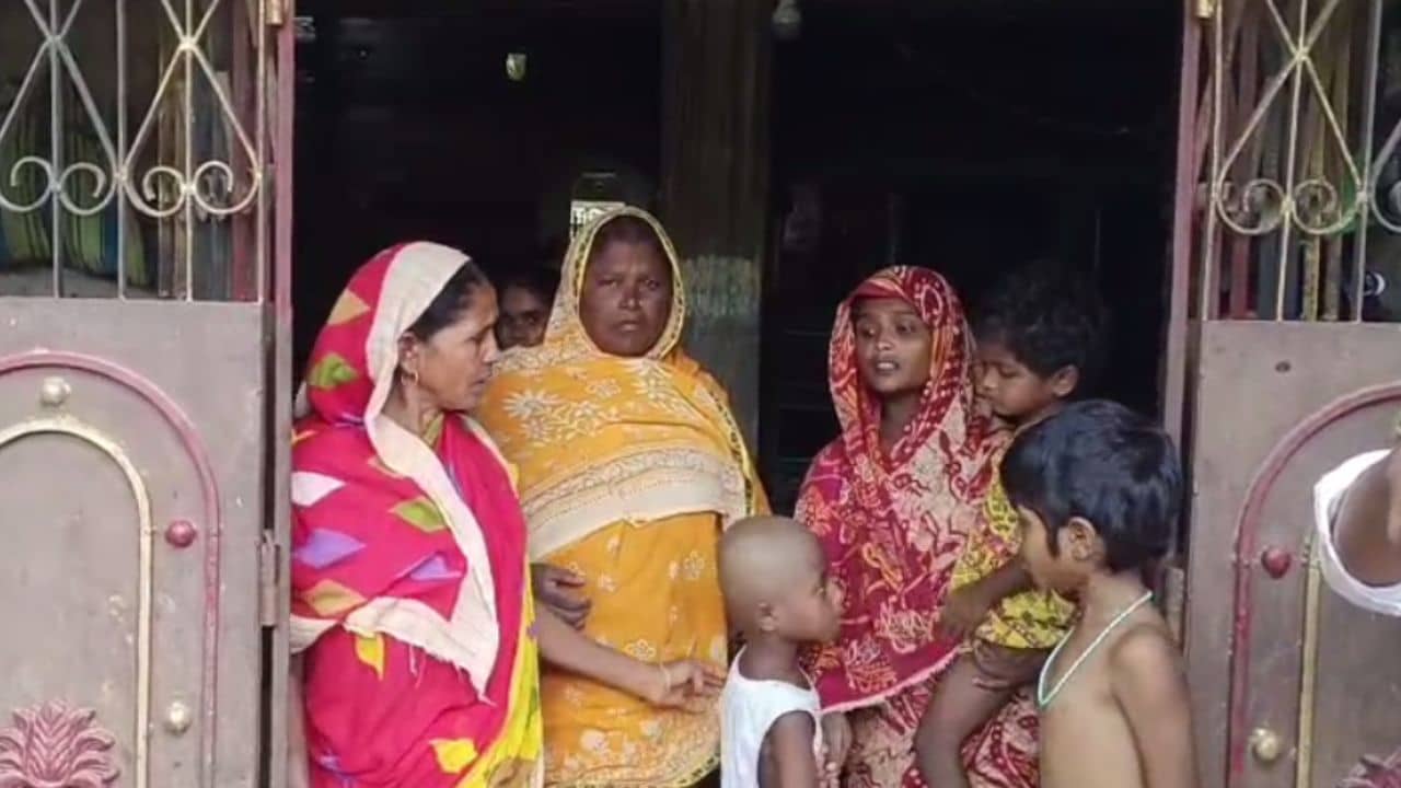 Bengal Migrant worker harassed: কাজে গিয়েছিলেন বেঙ্গালুরু, সেপটিক ট্যাঙ্ক থেকে উদ্ধার দেহ