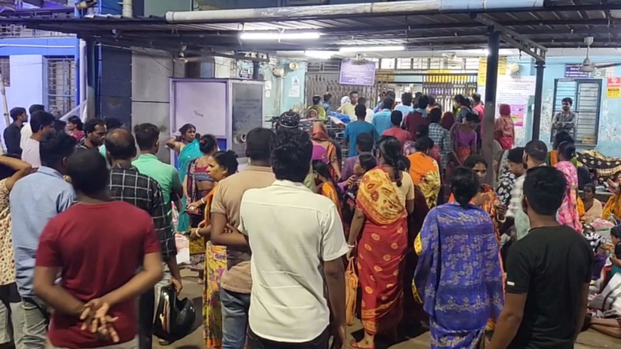 Medinipur Medical College: সদ্যোজাত শিশুর মৃত্যু, হাসপাতালের দিকে আঙুল তুললেন পরিজনরা