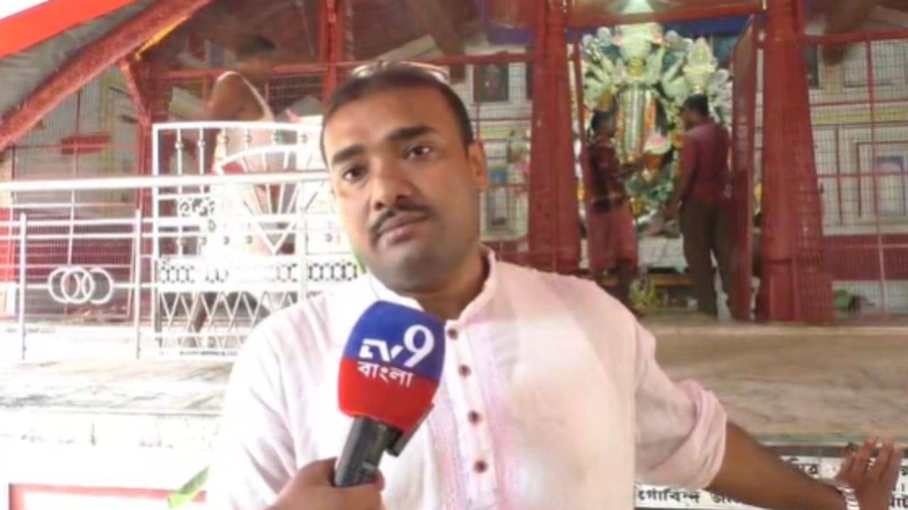 Hooghly: ৩৪৩ বছরের পুরনো পুজো, মিত্র বাড়ির পুজোর পিছনে রয়েছে সেন বংশের রাজার ইতিহাস