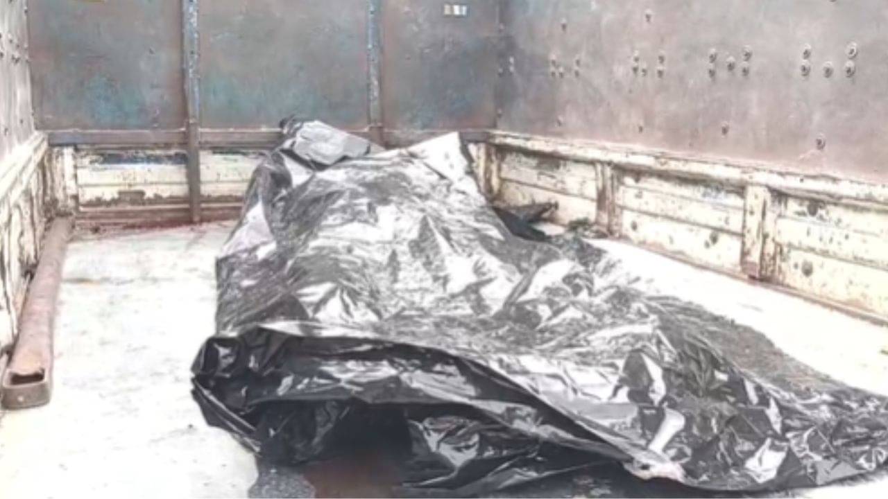 Chakdaha: ডিউটি থেকে বাড়ি ফিরছিলেন, ট্রেন থেকে হঠাৎ পড়ে মৃত্যু সিভিক ভলান্টিয়রের