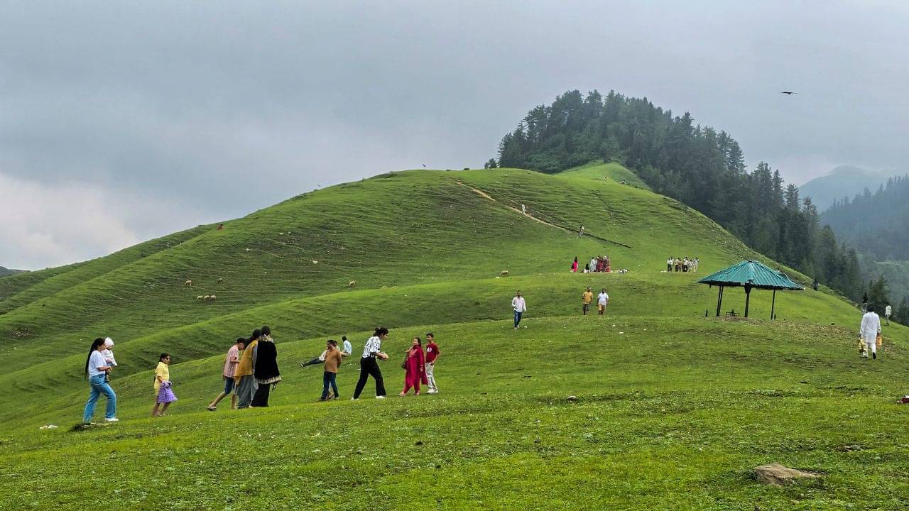 Pahalgam attack: পহেলগাঁওয়ে হামলার ৫ মাস পর ফের খুলছে ১২টি পর্যটন কেন্দ্র