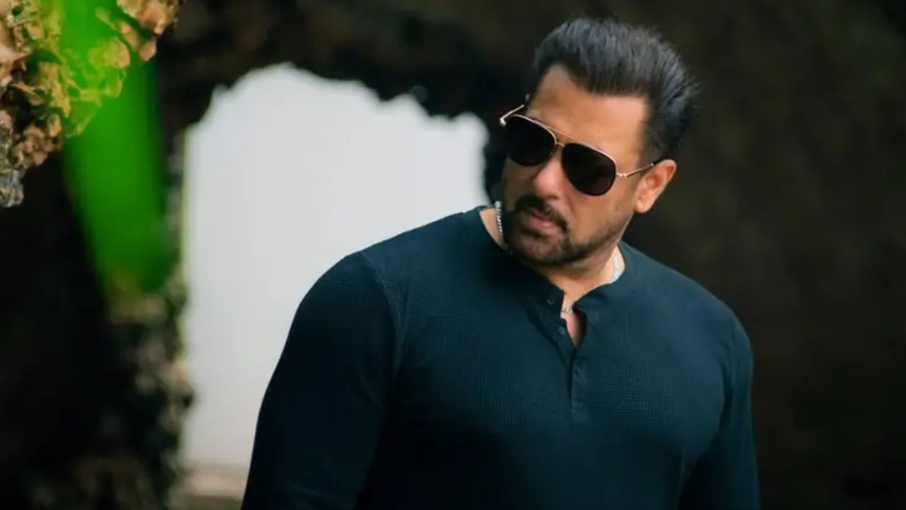 সলমনের চোখের নীচের ফোলাভাব কমাতে খরচ আট লক্ষ, কোন সত্যি সামনে? সলমনের চোখের নীচের ফোলাভাব কমাতে খরচ আট লক্ষ, কোন সত্যি সামনে?