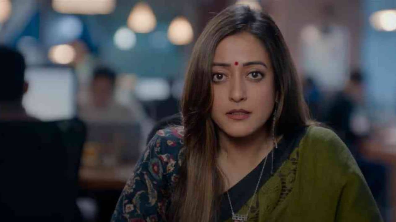 বিবেক অগ্নিহোত্রীর সঙ্গে ছবি করে ট্রোলিংয়ের শিকার রাইমা, মুখ খুললেন নায়িকা