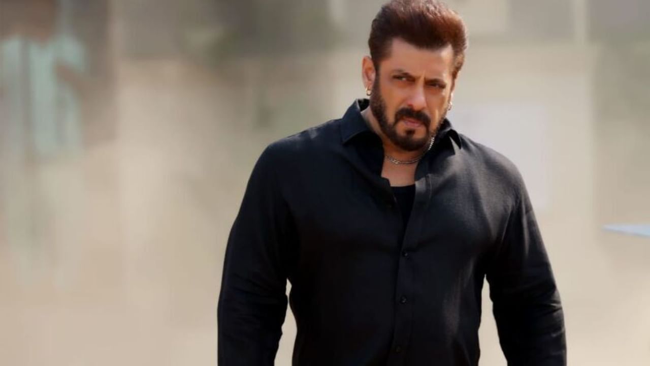 চরম ঠান্ডা, অক্সিজেনের অভাব! লাদাখে গিয়ে অসুস্থ সলমন খান চরম ঠান্ডা, অক্সিজেনের অভাব! লাদাখে গিয়ে অসুস্থ সলমন খান