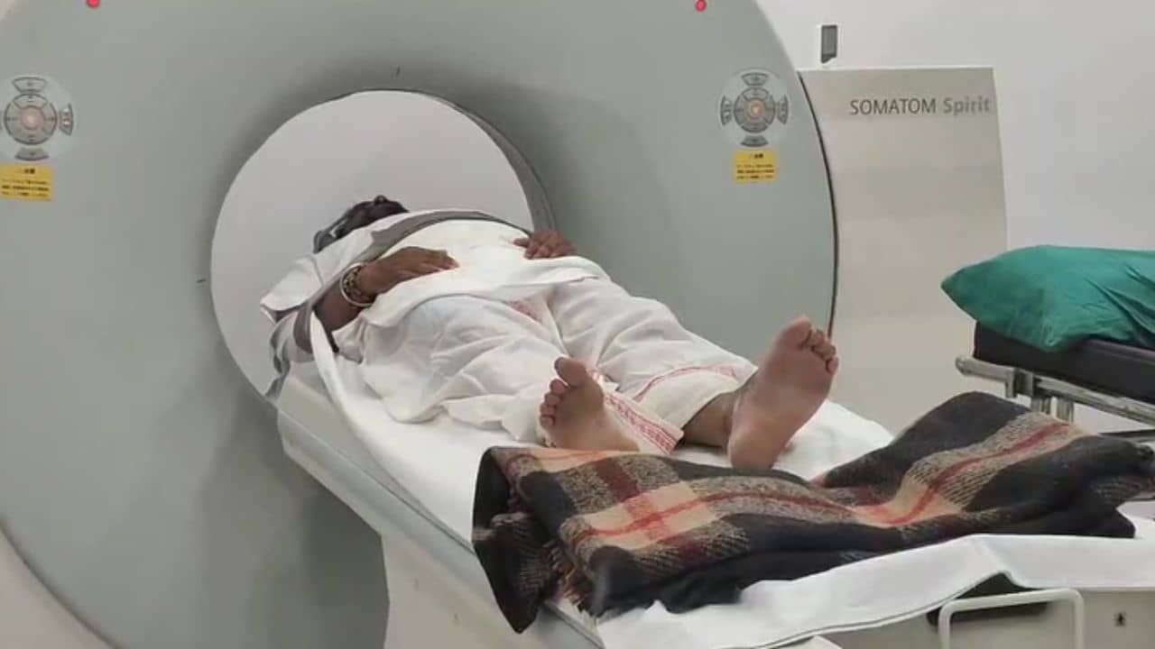 West Bengal Assembly: হয়েছে সিটি স্ক্যান! মার্শালদের টানাহেঁচড়ায় অসুস্থ শঙ্কর, এখন কেমন আছেন?