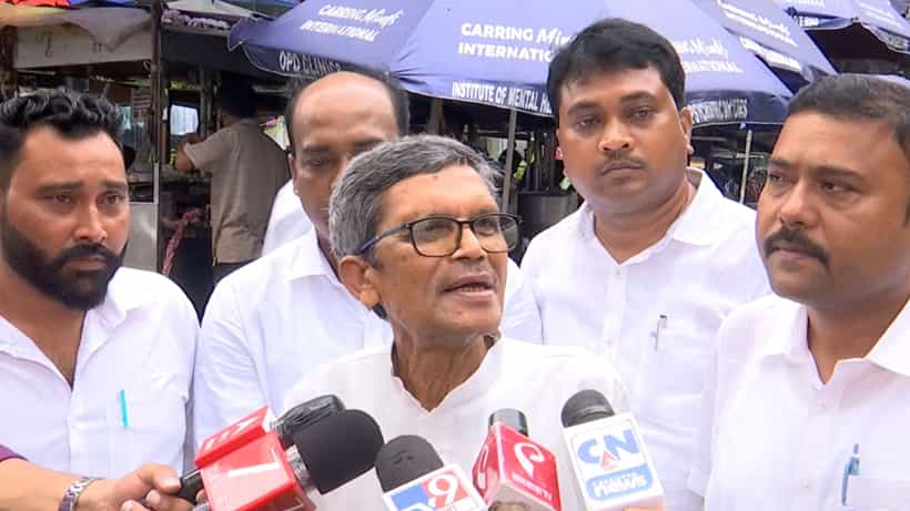 TMC Meeting: গোষ্ঠীদ্বন্দ্ব নিয়ে পুরুলিয়ার নেতৃত্বকে কড়া বার্তা অভিষেকের, বীরভূমে কোর কমিটির সঙ্গে চলছে বৈঠক