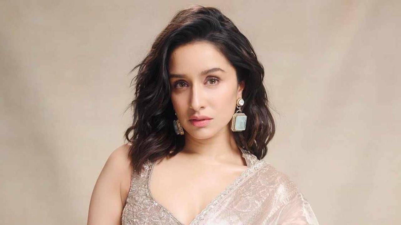 অবশেষে ছাদনাতলায় যাচ্ছেন শ্রদ্ধা কাপুর! পাত্র কে? বিয়ে কবে?