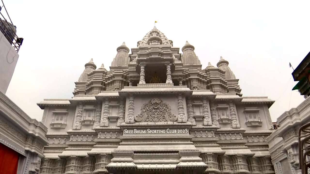 Sreebhumi Sporting Club Durga Puja: বুর্জ খলিফা, ডিজনিল্যান্ডের পর এবার নিউ জার্সির অক্ষরধাম, শ্রীভূমিতে উপচে পড়ছে মানুষের ঢল