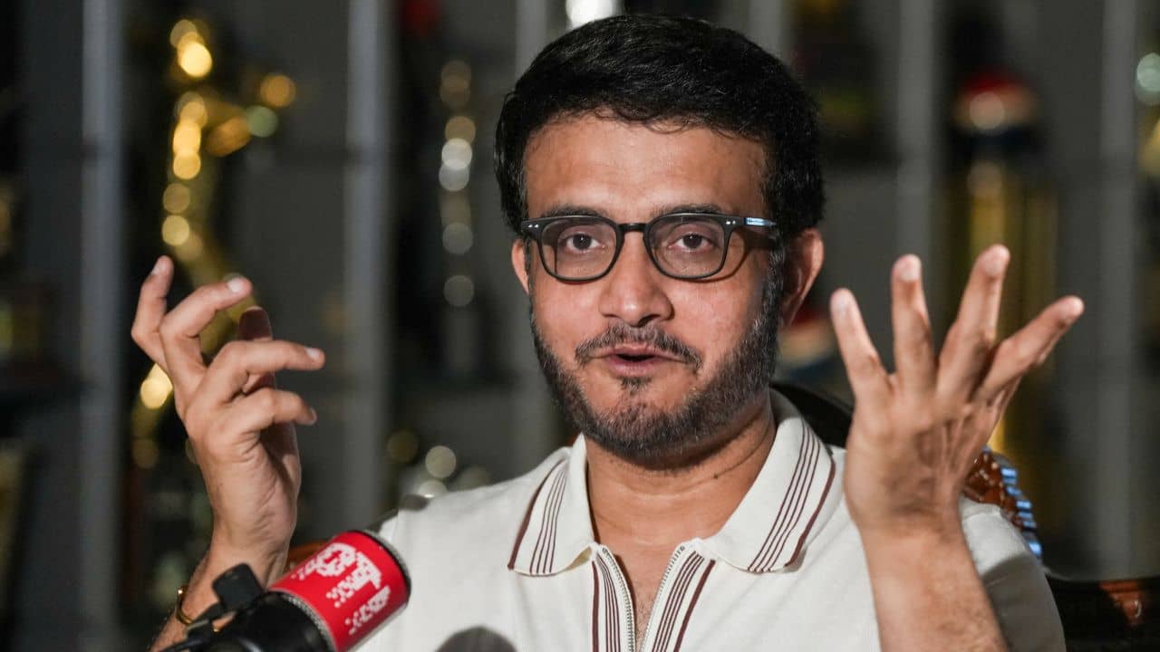 Sourav Ganguly: মহারাজের প্রত্যাবর্তন? বিনা প্রতিদ্বন্দ্বিতায় বঙ্গ ক্রিকেটের খেলা ঘোরাবেন সৌরভ?