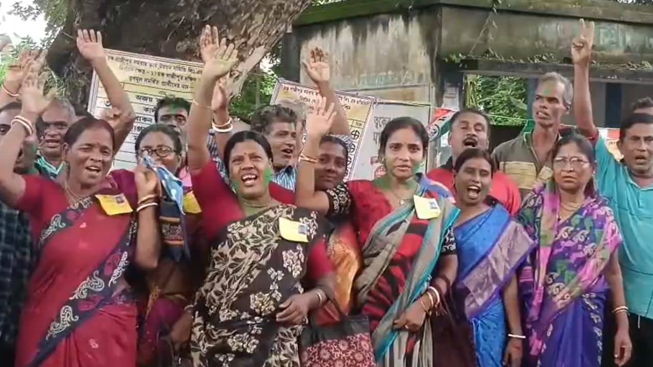 Purba Medinipur: মহিষাদলে সমবায় সমিতিতে জয় তৃণমূলের, হেরেও বিজেপি বলছে, এবার খেলা হবে