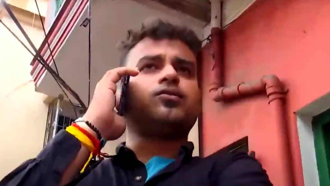 Calcutta University: ৫ বছরের জন্য সেন্সর, TMCP নেতা অভিরূপ চক্রবর্তীর উপর নামল কলকাতা বিশ্ববিদ্যালয়ের খাঁড়া