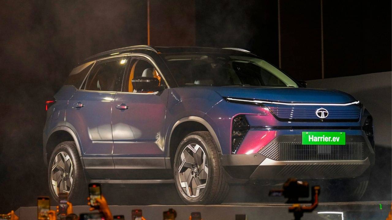 কমেছে GST, ১ লক্ষ ৫৫ হাজার টাকা কমেছে Tata-র গাড়ির দাম!