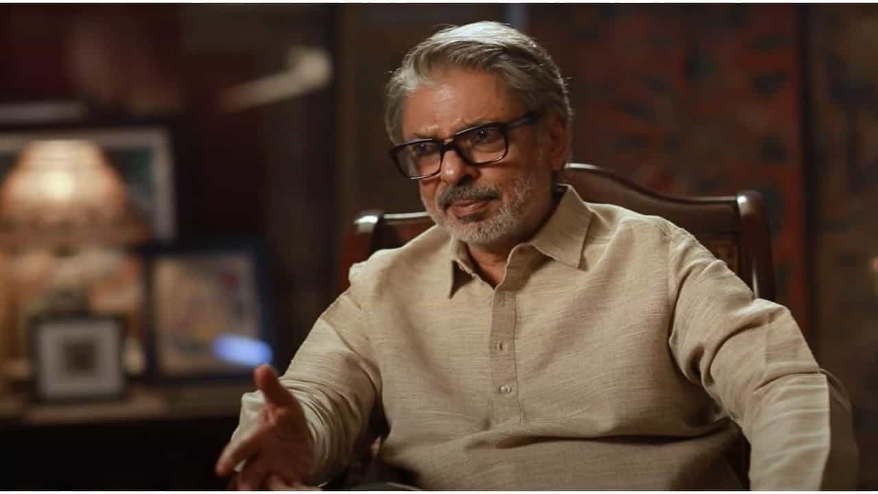 মধ্যরাতে সেটে নায়িকার ঘুম, সঞ্জয়লীলার রোশের মুখে পড়তেই... মধ্যরাতে সেটে নায়িকার ঘুম, সঞ্জয়লীলার রোশের মুখে পড়তেই...