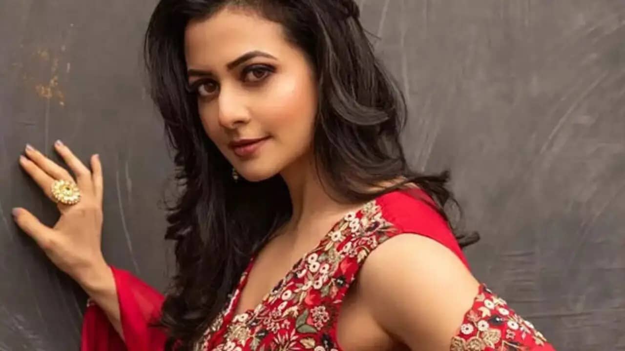 ঘুম চোখ খুলেই সম্পর্ক নিয়ে বড় সিদ্ধান্ত নিয়ে ফেলেন কোয়েল, রানের কাছে ফোন যেতেই...