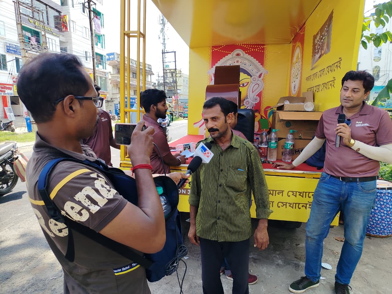 এ এমন এক স্বাদ, যে স্বাদের ভাগ নিতে চান আট থেকে আশি!মুখে দিলেই ভরে যাচ্ছে মন।