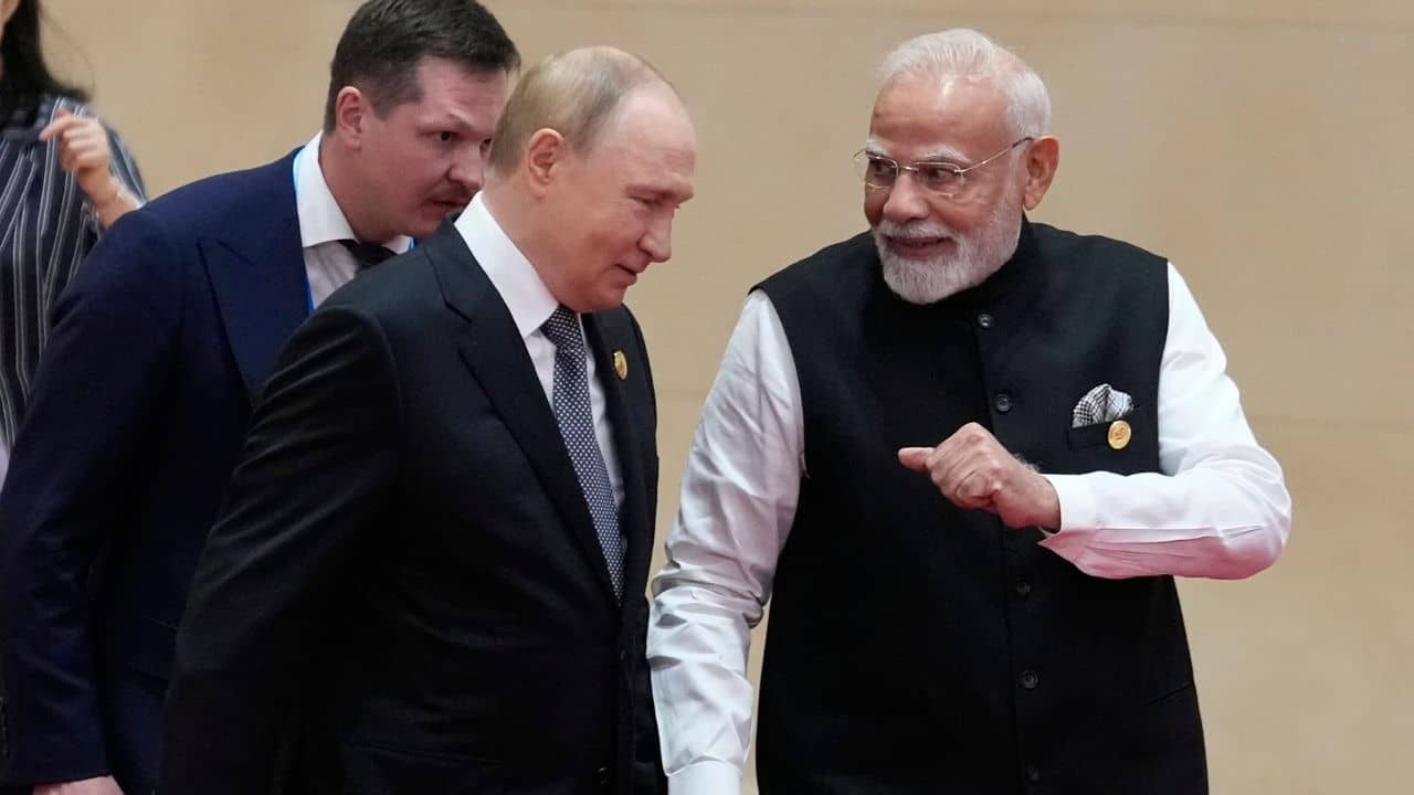Russia-India: ভারত-রাশিয়ার সম্পর্ক ভাঙার চেষ্টা করলে, তা বিফল হবেই, বার্তা পুতিনের বিদেশমন্ত্রীর