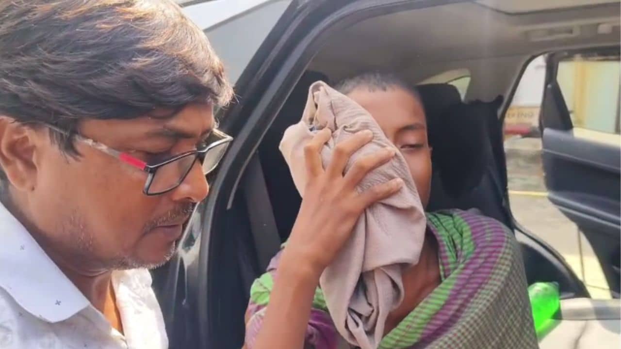 School: শিক্ষক দিবসের অনুষ্ঠানে রক্তাক্ত মুর্শিদাবাদ, টুয়েলভের ছাত্ররা পেটাল এইটের পড়ুয়াদের