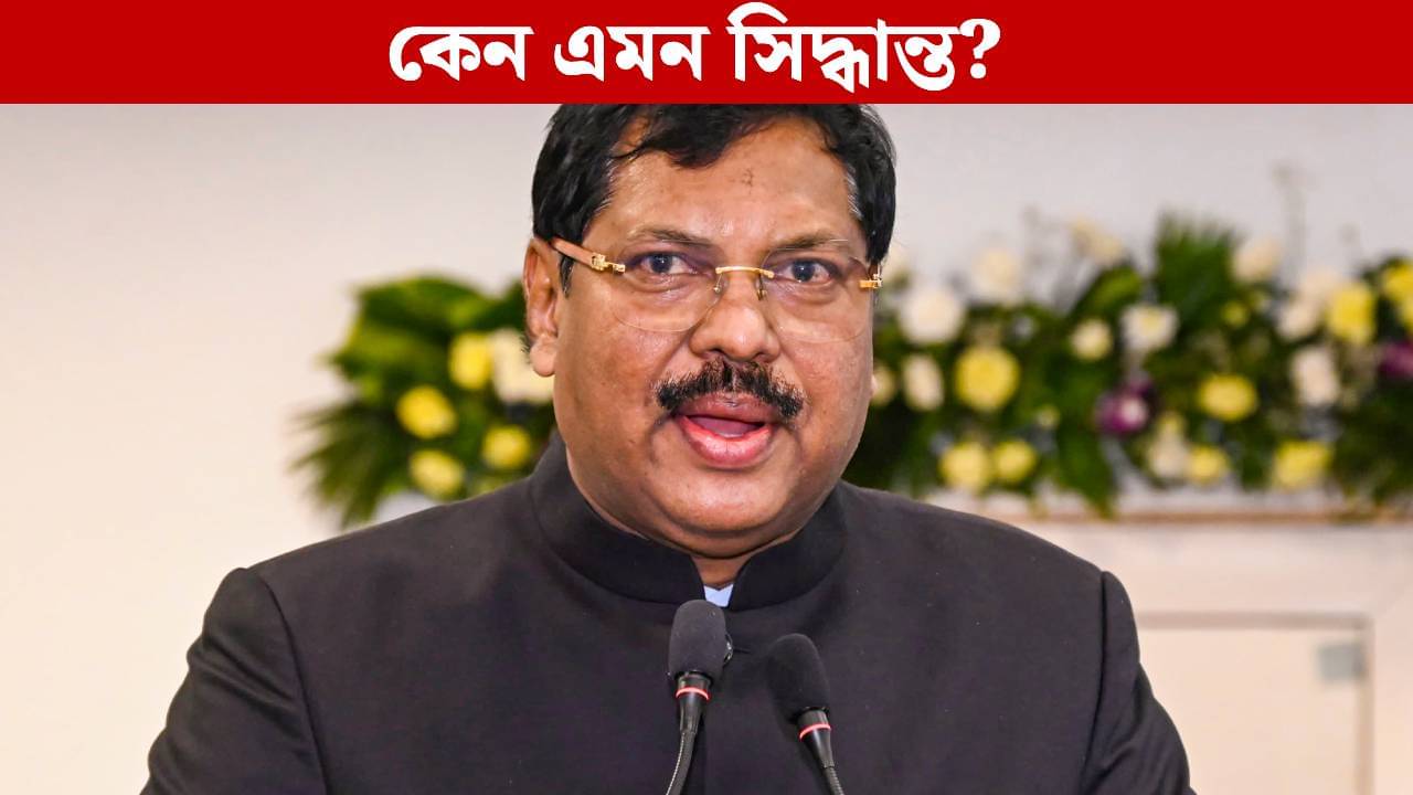 Supreme Court CJI: প্রধান বিচারপতিকে জুতো ছোড়ার ঘটনায় অবমাননা মামলা দায়েরে সায় নেই সুপ্রিম কোর্টের, কেন?