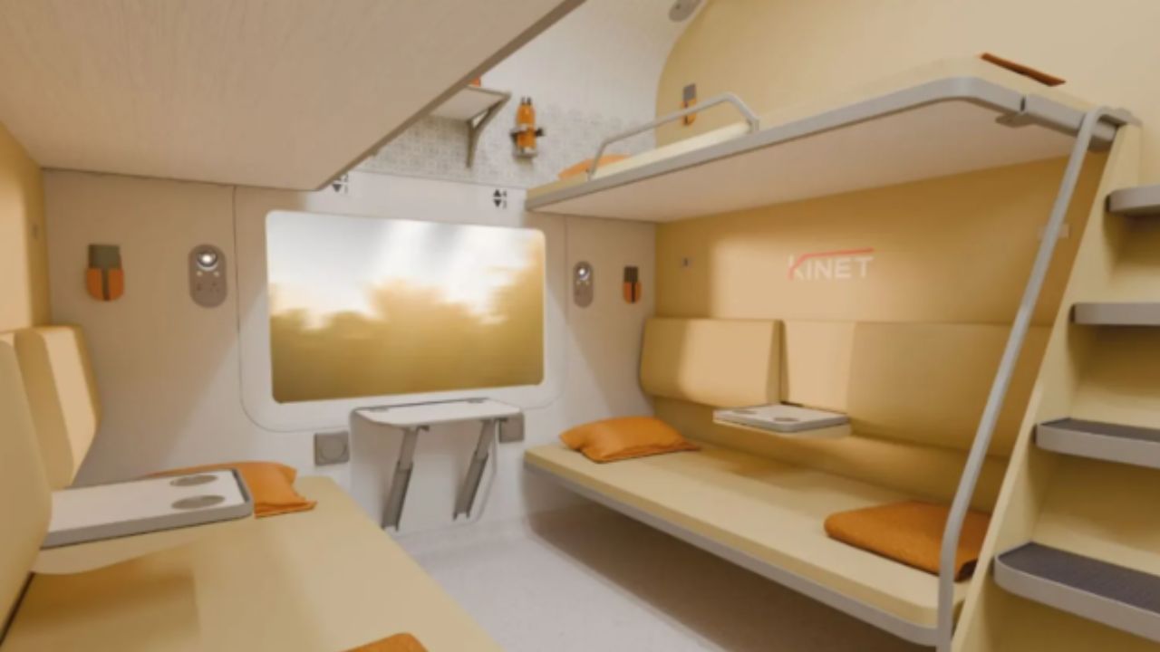 Large Image Vande Bharat 3