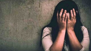 Kolkata: ফের কলকাতায় শ্লীলতাহানির অভিযোগ, ৩ অভিযুক্তের খোঁজে প্রগতি ময়দান থানার পুলিশ