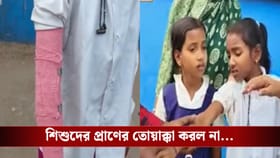 একটু হলেই বড় কিছু হয়ে যেত! ৮ পড়ুয়ার সঙ্গে যা করল বাইক চালক...