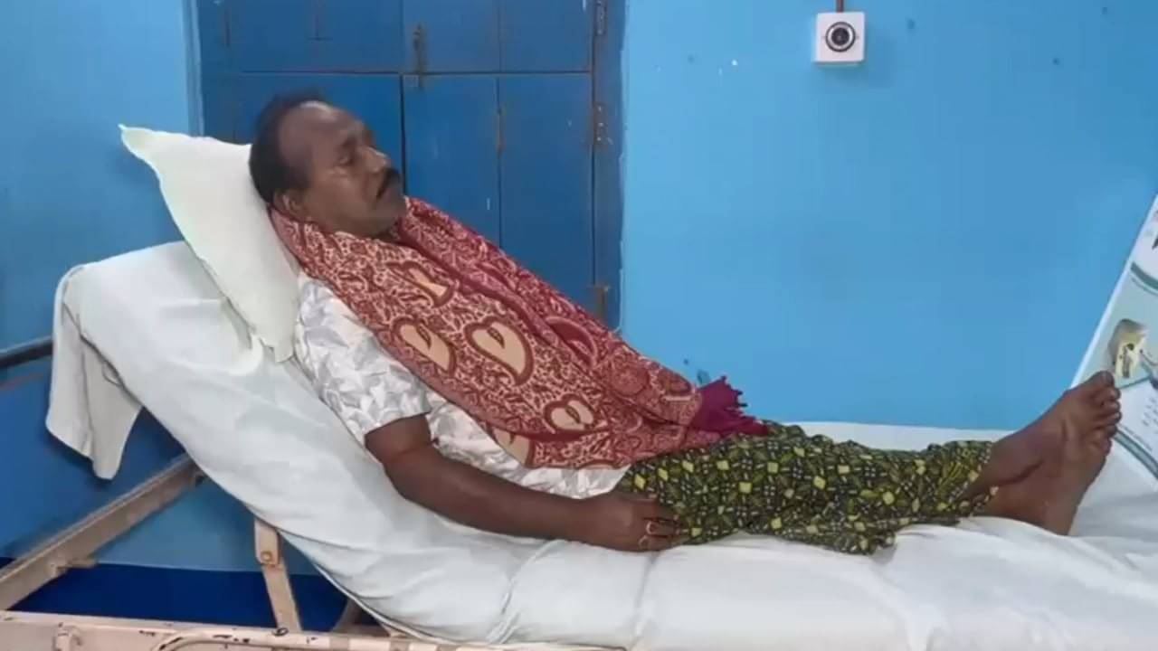 SIr in Bengal: এবার জয়নগর! কাজের চাপে হৃদরোগে আক্রন্ত BLO, কমিশনের বিরুদ্ধে ক্ষোভ উগরে দেন MLA