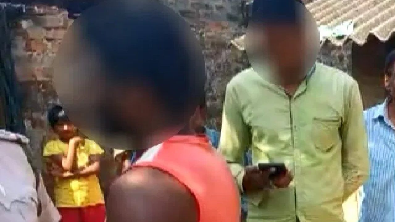 SIR আতঙ্ক? ধনেখালিতে সন্তানকে নিয়ে মহিলার আত্মহত্যার চেষ্টায় উঠছে প্রশ্ন