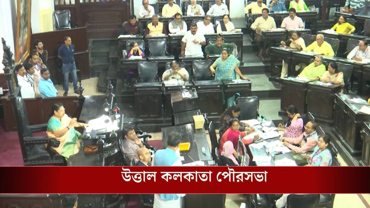 Kolkata Municipality: বাংলার সংস্কৃতি নিয়ে ১৫ মিনিট বলুন তো.., মালা রায় BJP কাউন্সিলরকে এমন বলতেই....