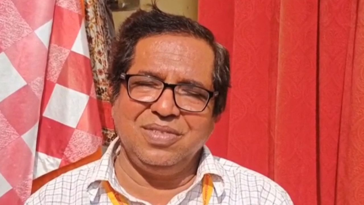 SIR: ৩৭ বছর পর সেই কন্ঠস্বর! গলা কেঁপে এল BLO-র, সিনেমাকেও হার মানাচ্ছে রঘুনাথপুরের এই ঘটনা