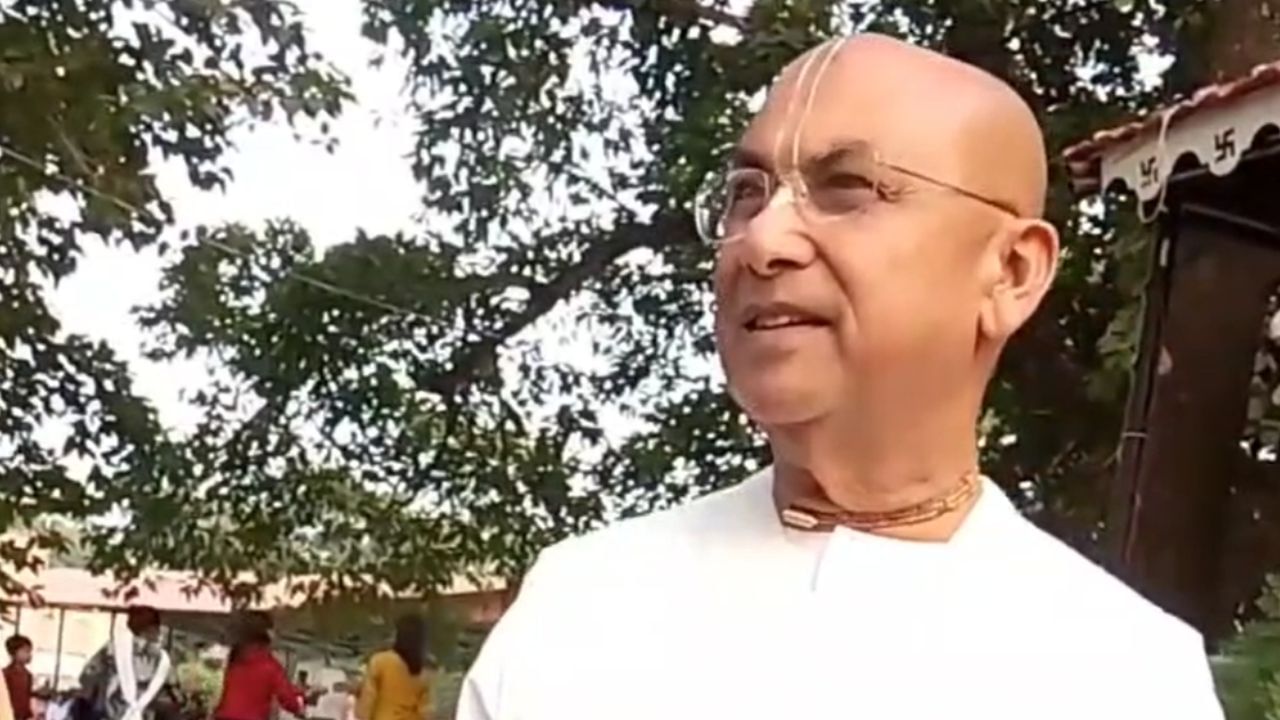 SIR in Bengal: ৬০ জন ভোটারের বাবার নাম একই! পিছনে আছে বিশেষ কারণ SIR in Bengal: ৬০ জন ভোটারের বাবার নাম একই! পিছনে আছে বিশেষ কারণ