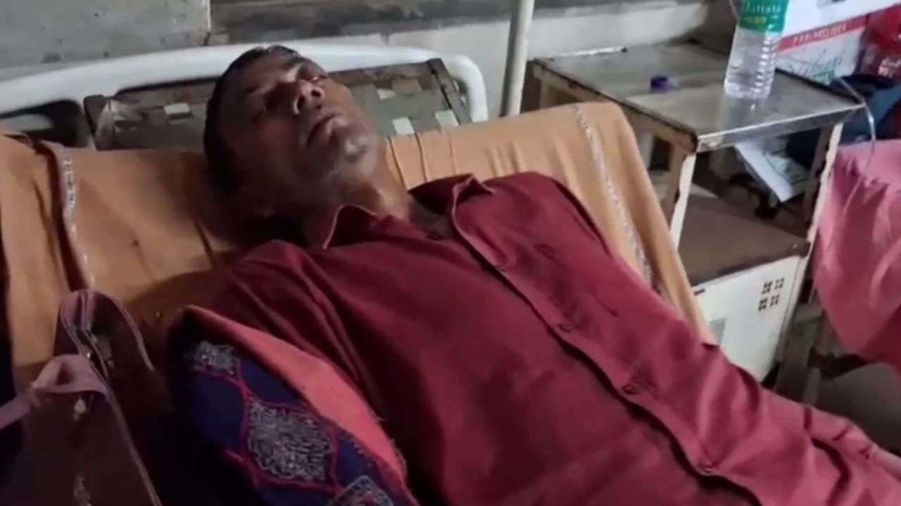 Raiganj: হঠাৎই ঘুরে গেল মাথা, কাজের চাপে অসুস্থ BLO