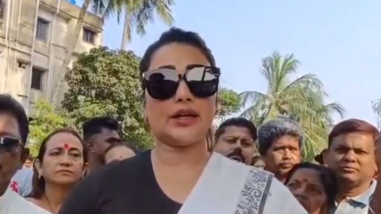 Sayantika Banerjee: বাগজোলা খাল দখল? সায়ন্তিকা যেতেই তুমুল বিক্ষোভ