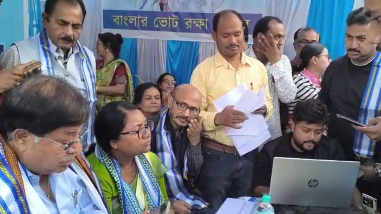 Udayan Guha: ...নয়ত চাকরি যাবে, কাজ ঠিকঠাক হচ্ছে না বলে দাবি উদয়নের