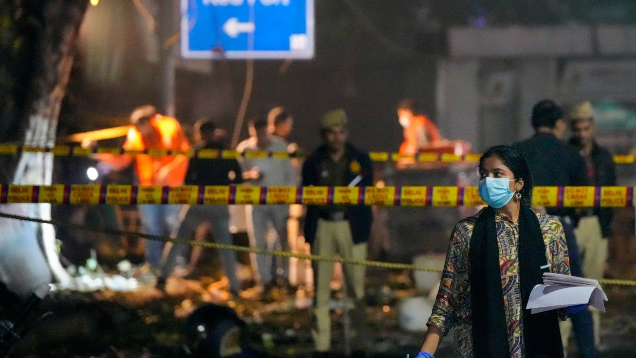 Delhi Blast LIVE: বিস্ফোরণের পর বড় বার্তা মোদীর, বুধেই বৈঠক ক্যাবিনেট কমিটির